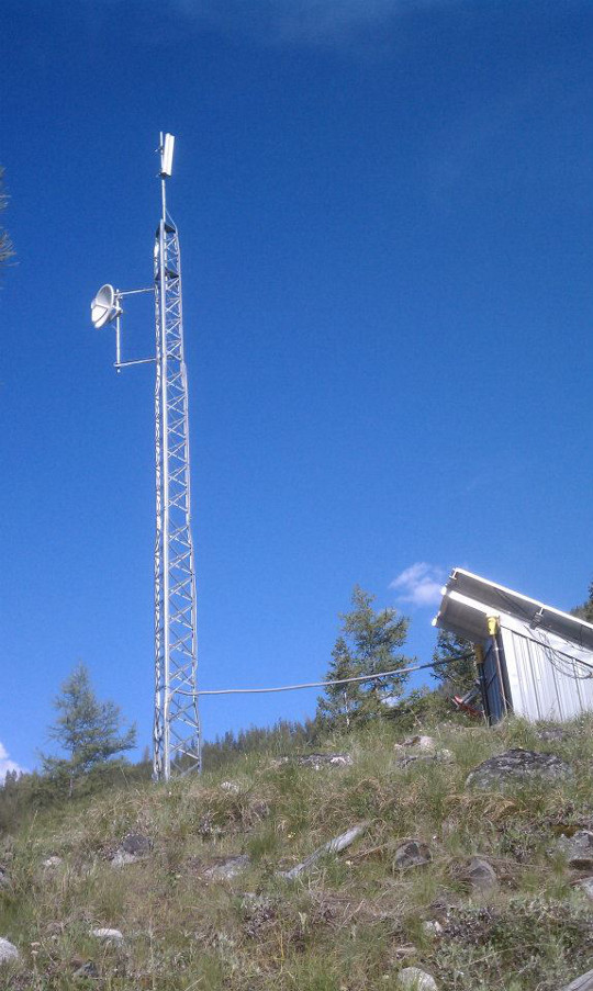 Mountain Top Solar Powered Off-Grid Relay Site